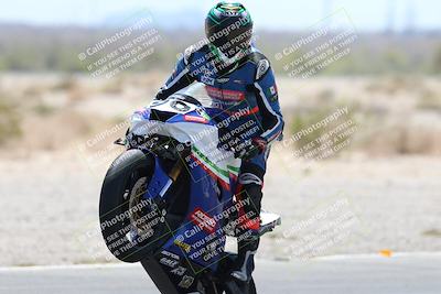 media/Apr-20-2025-CVMA (Sun) [[39090e8767]]/Race 7-Middleweight Shootout/